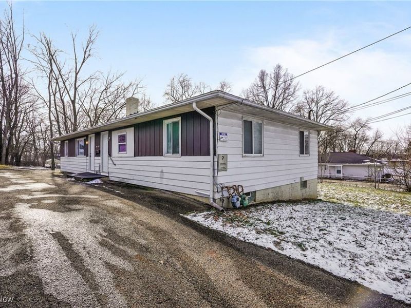 1162-1164 Tonawanda Avenue, Akron, OH 44305 Photo 3