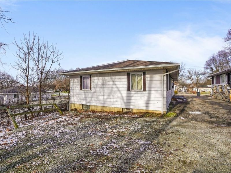 1162-1164 Tonawanda Avenue, Akron, OH 44305 Photo 33