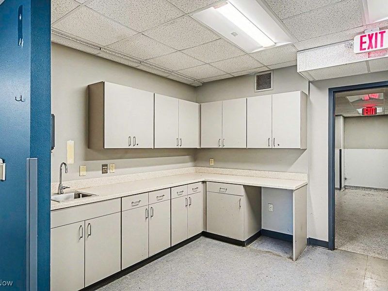 2906 Washington Boulevard, Belpre, OH 45714 Photo 27