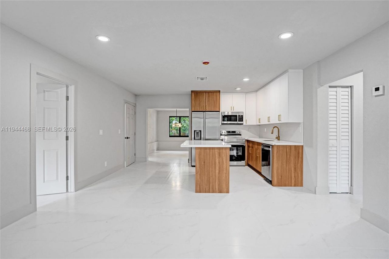 3171 Jackson Blvd , Fort Lauderdale, FL 33312 Photo