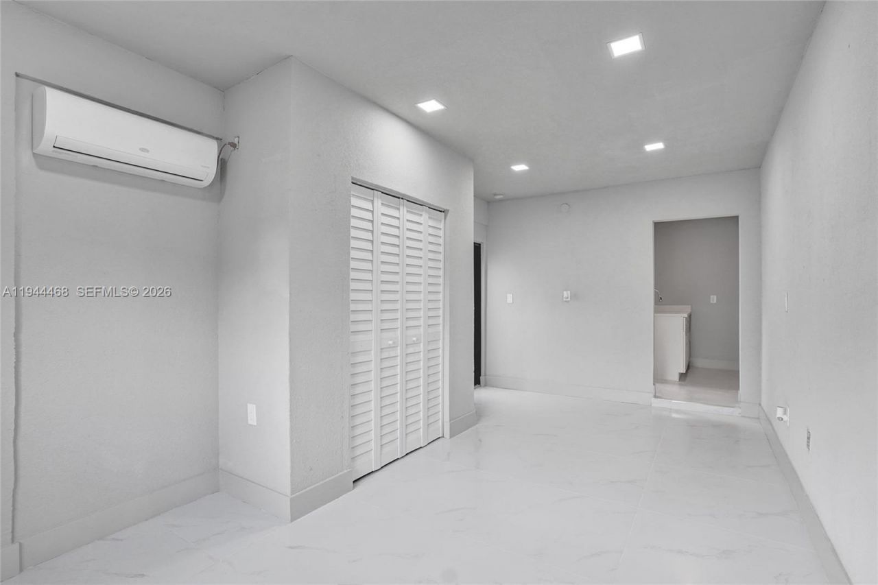 3171 Jackson Blvd , Fort Lauderdale, FL 33312 Photo