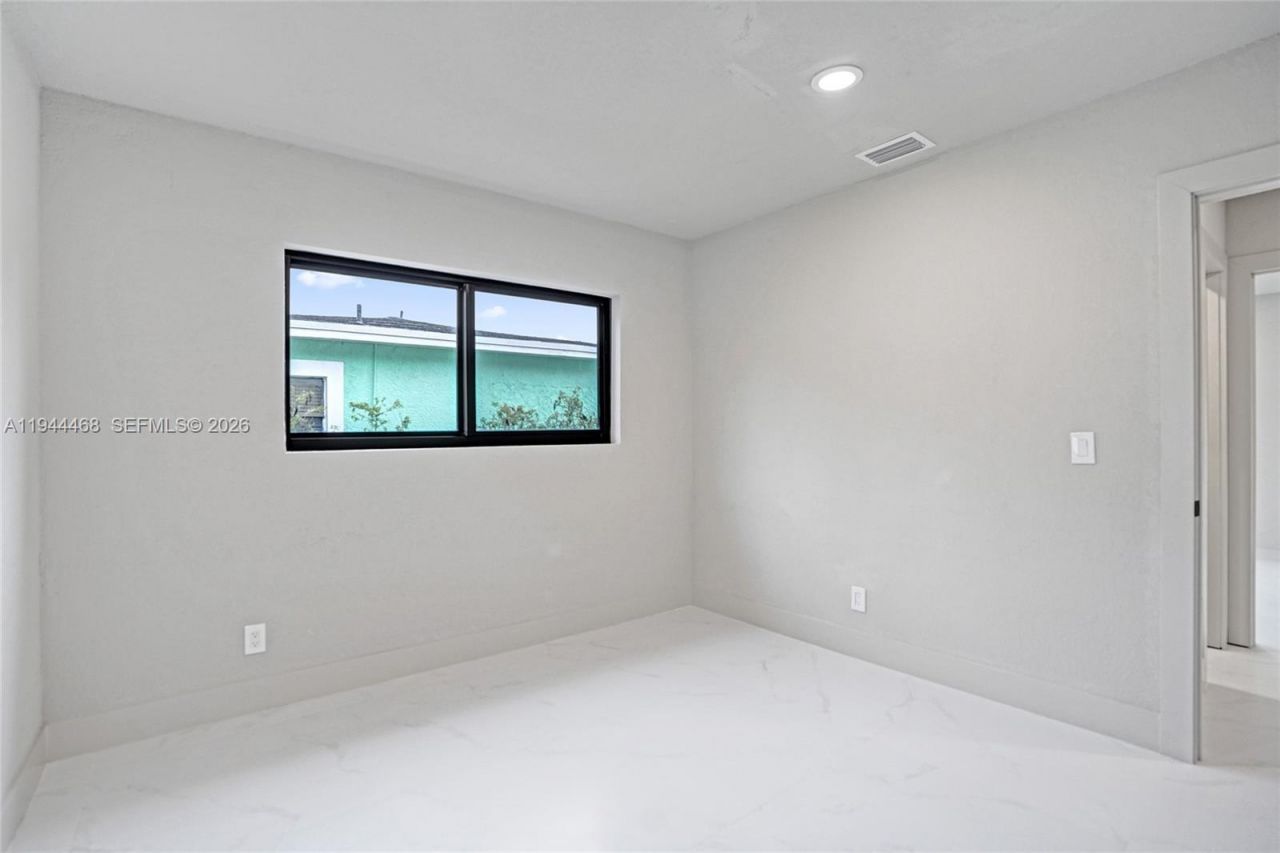 3171 Jackson Blvd , Fort Lauderdale, FL 33312 Photo