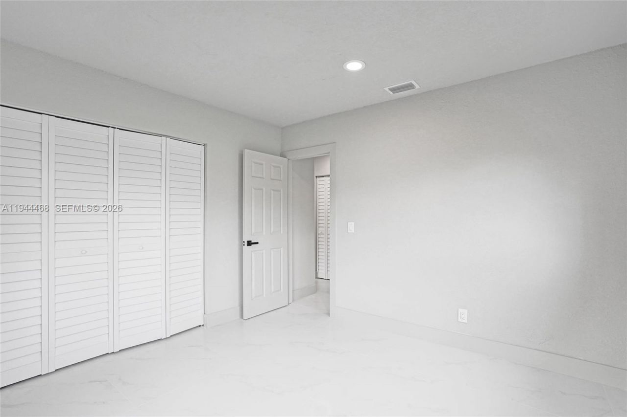 3171 Jackson Blvd , Fort Lauderdale, FL 33312 Photo