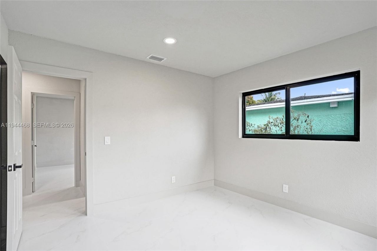 3171 Jackson Blvd , Fort Lauderdale, FL 33312 Photo