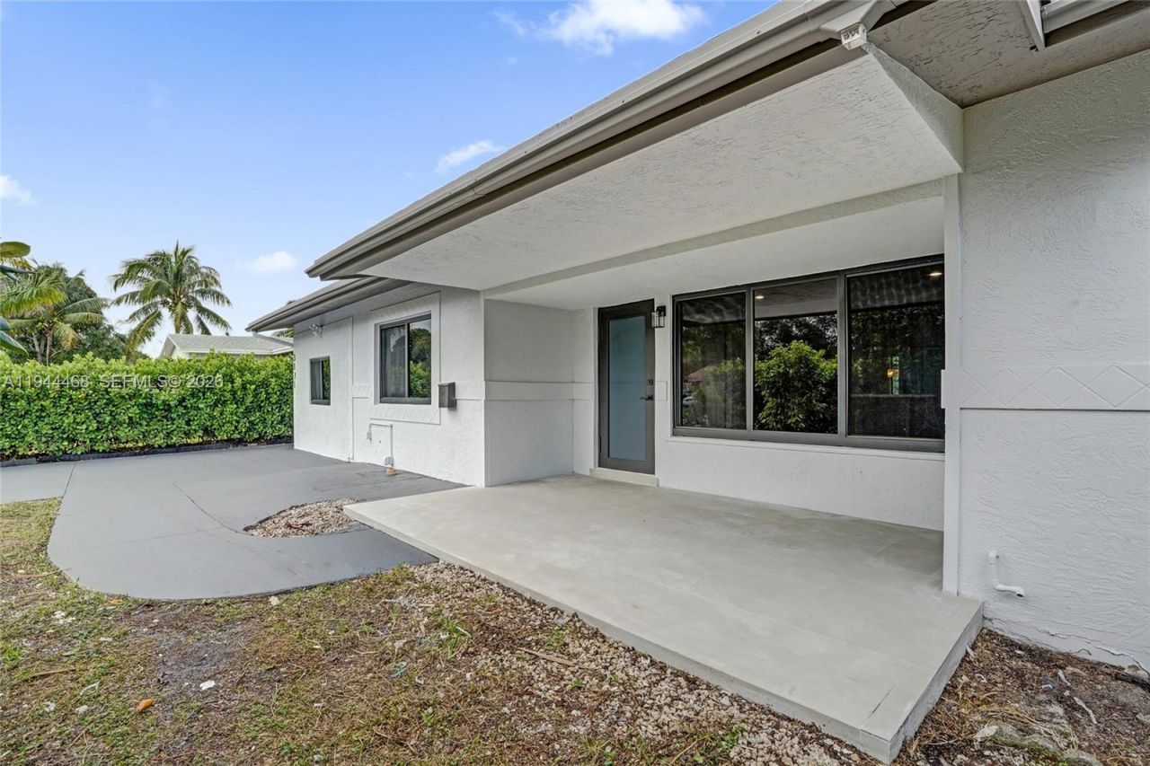 3171 Jackson Blvd , Fort Lauderdale, FL 33312 Photo