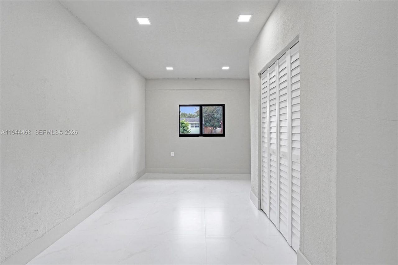 3171 Jackson Blvd , Fort Lauderdale, FL 33312 Photo