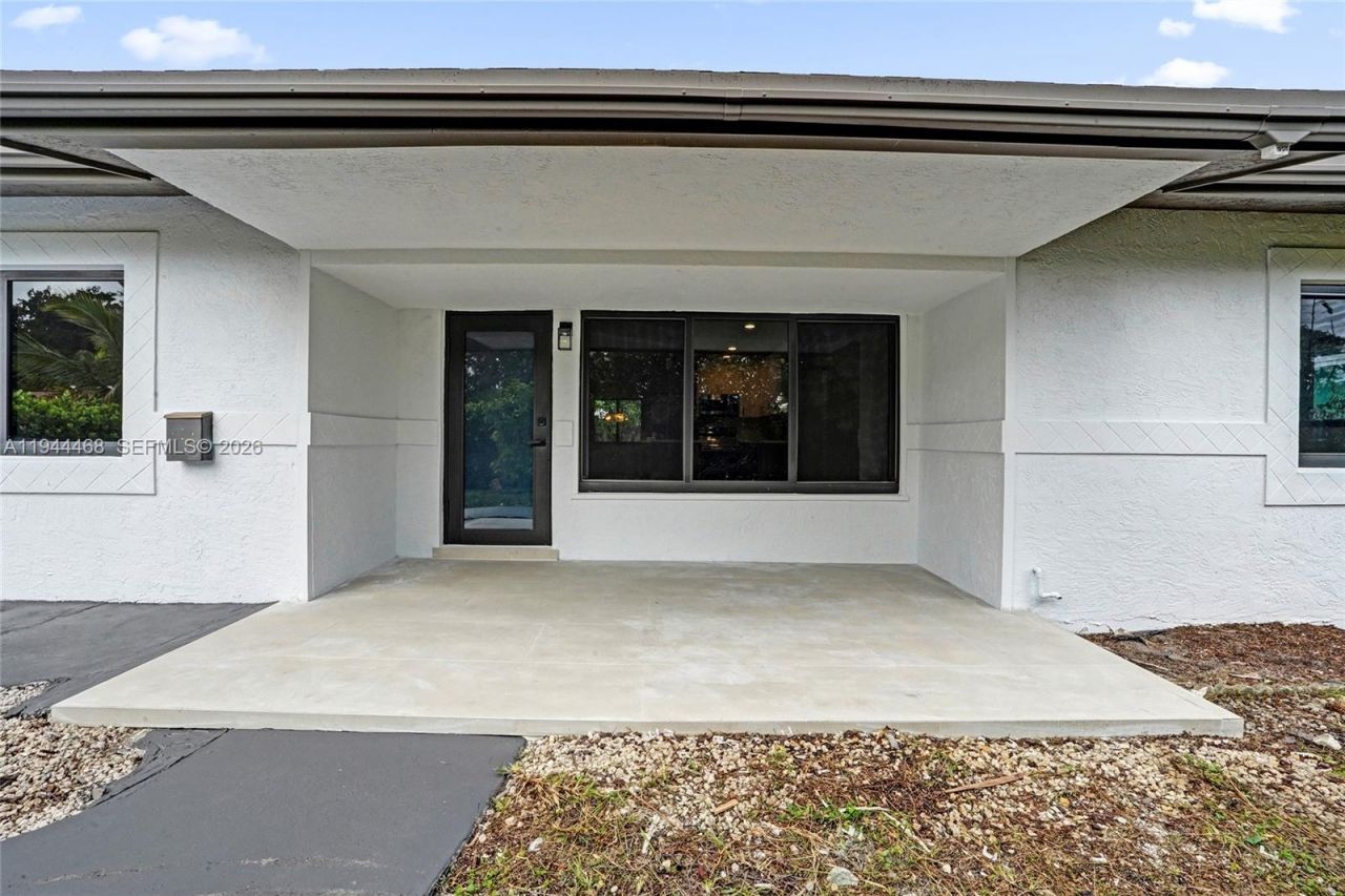 3171 Jackson Blvd , Fort Lauderdale, FL 33312 Photo