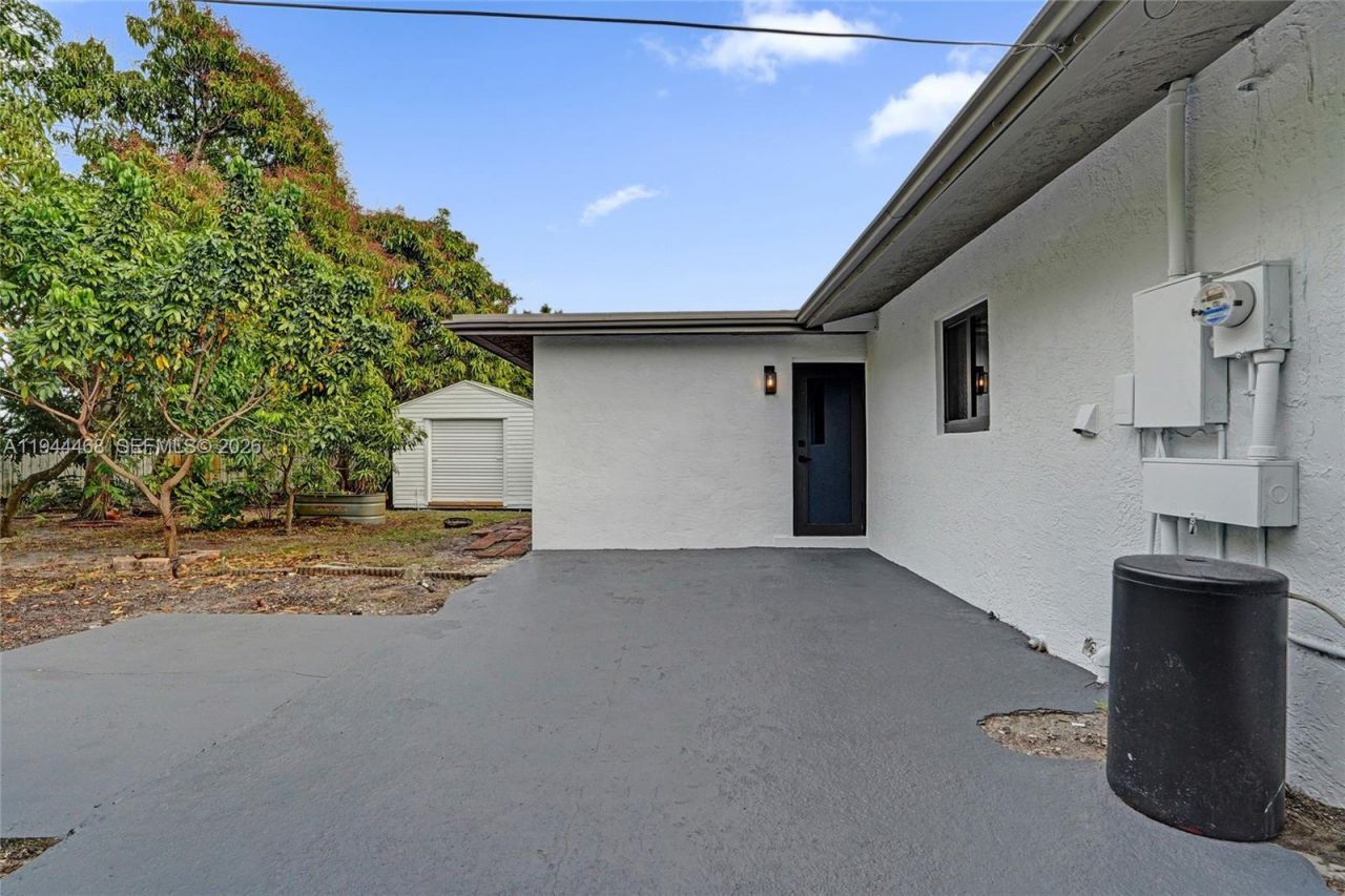 3171 Jackson Blvd , Fort Lauderdale, FL 33312 Photo