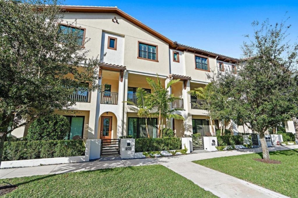 5239 Beckman Terrace, Palm Beach Gardens, FL 33418 Photo