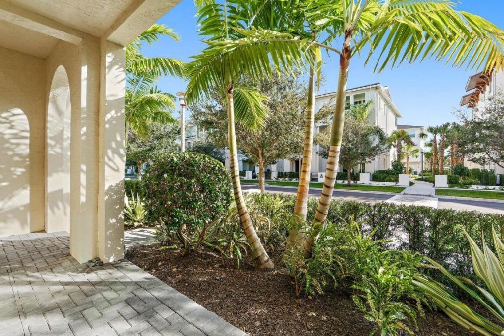 5239 Beckman Terrace, Palm Beach Gardens, FL 33418 Photo