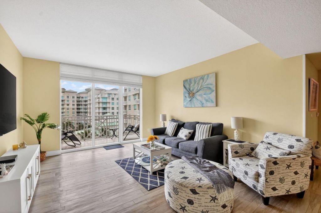 450 N Federal Highway, Unit 1110, Boynton Beach, FL 33435 Photo