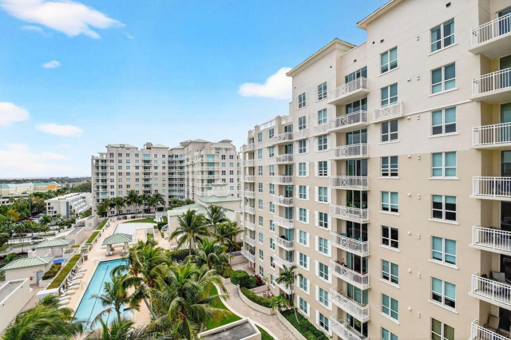 450 N Federal Highway, Unit 1110, Boynton Beach, FL 33435 Photo