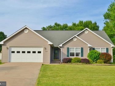 9902 WOODBINE WAY, NEW MARKET, VA 22844
