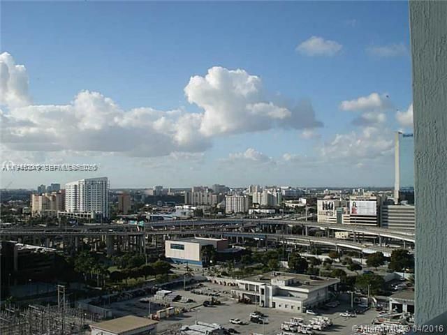 92 SW 3rd St, Unit 2006, Miami, FL 33130 Photo