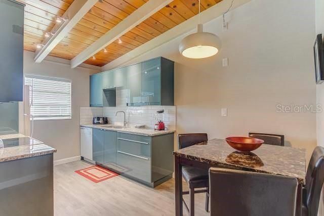 6006 Midnight Pass Road, Unit 24, Sarasota, FL 34242 Photo