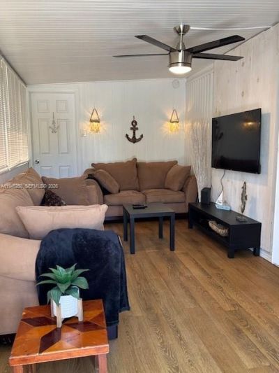 231 W Lake Dr , Unit ., Pembroke Park, FL 33009 Photo