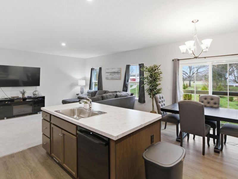 3876 Coach Trail, Grove City, OH 43123 Photo 9