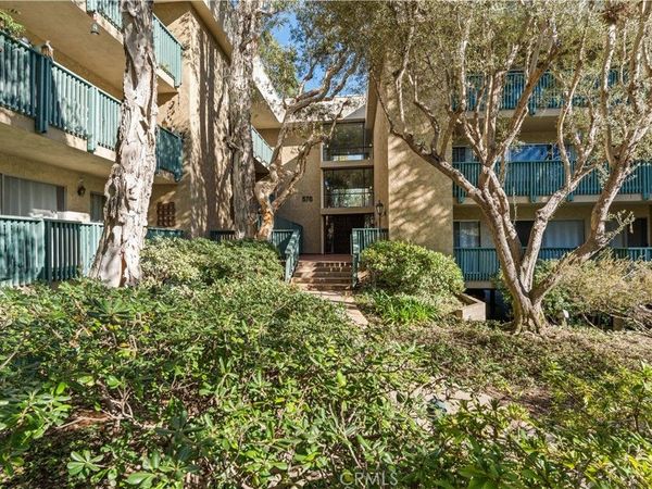 576 N Bellflower, Unit 233, Long Beach, CA 90814