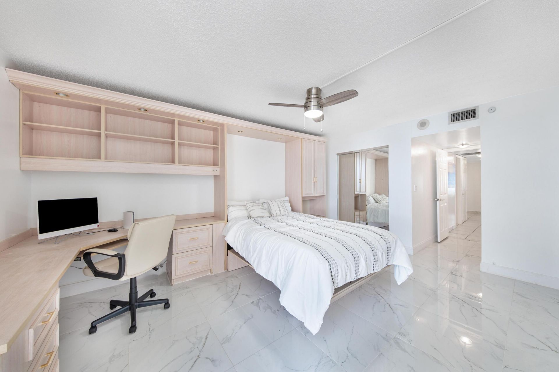 1370 S Ocean Boulevard, Unit 1703, Pompano Beach, FL 33062 Photo