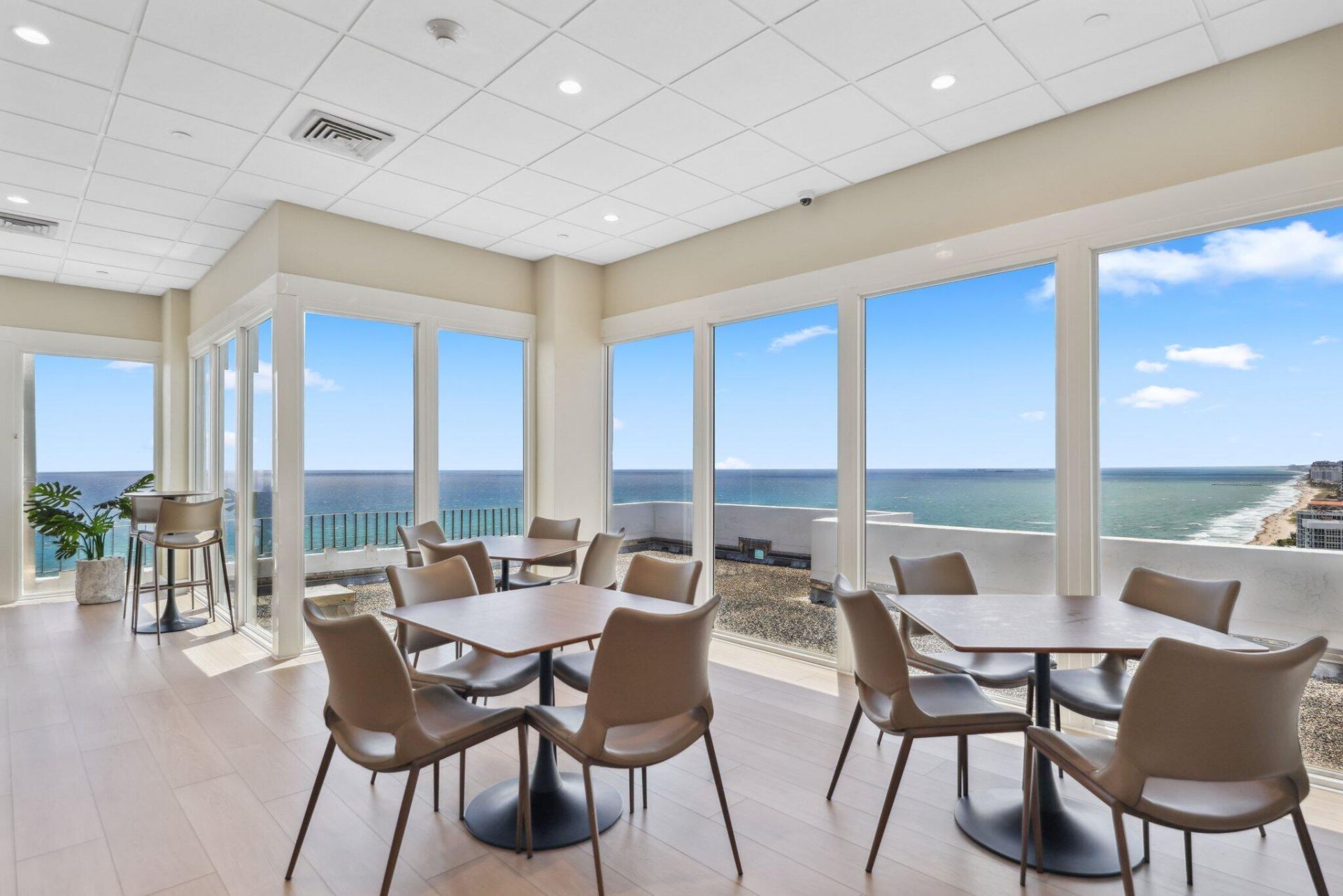 1370 S Ocean Boulevard, Unit 1703, Pompano Beach, FL 33062 Photo