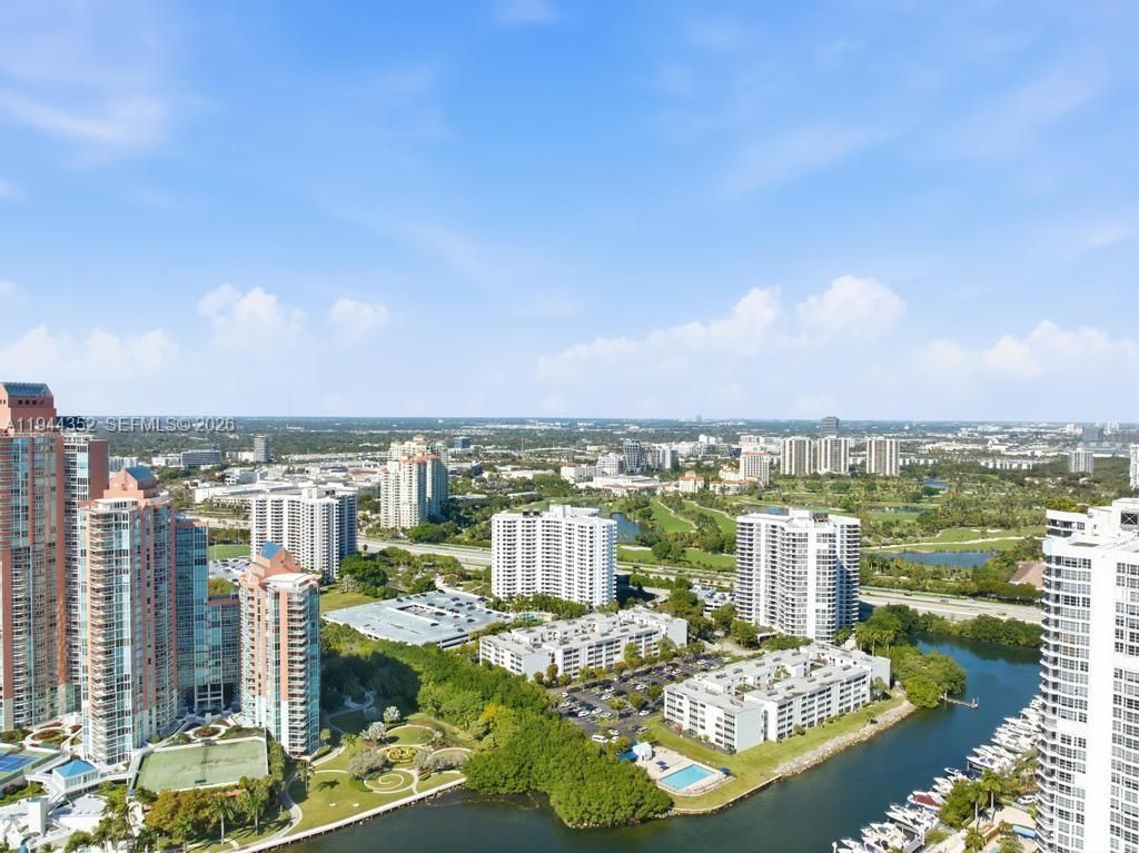 3350 NE 192nd St, Unit 2K-B, Aventura, FL 33180 Photo