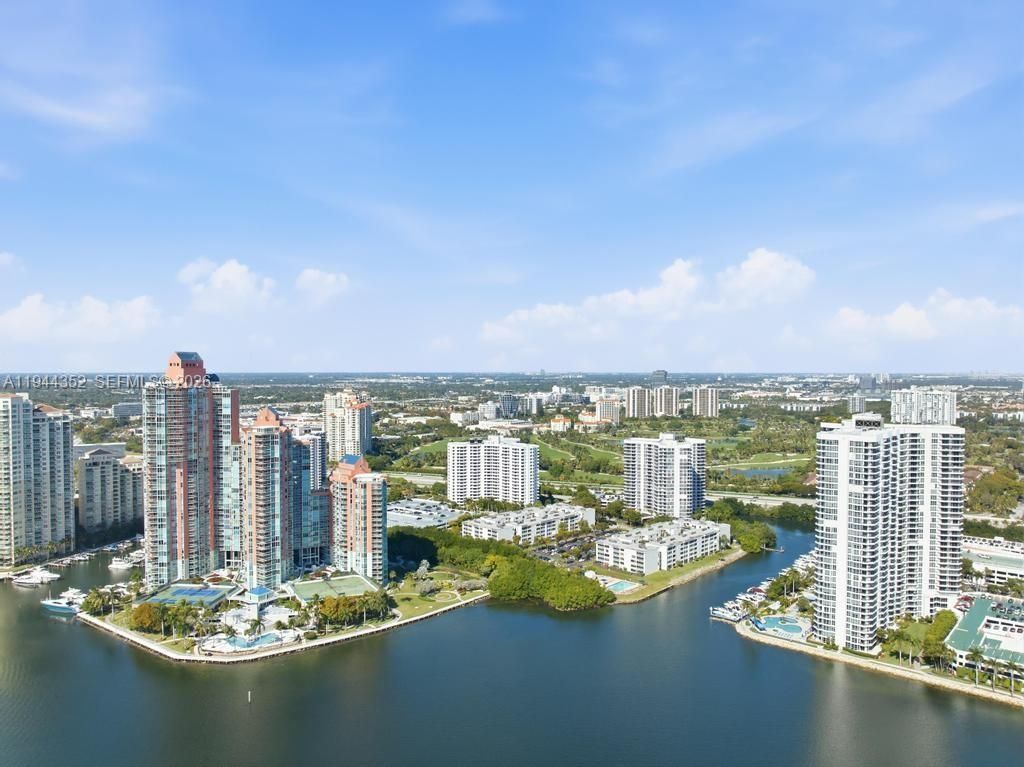 3350 NE 192nd St, Unit 2K-B, Aventura, FL 33180 Photo