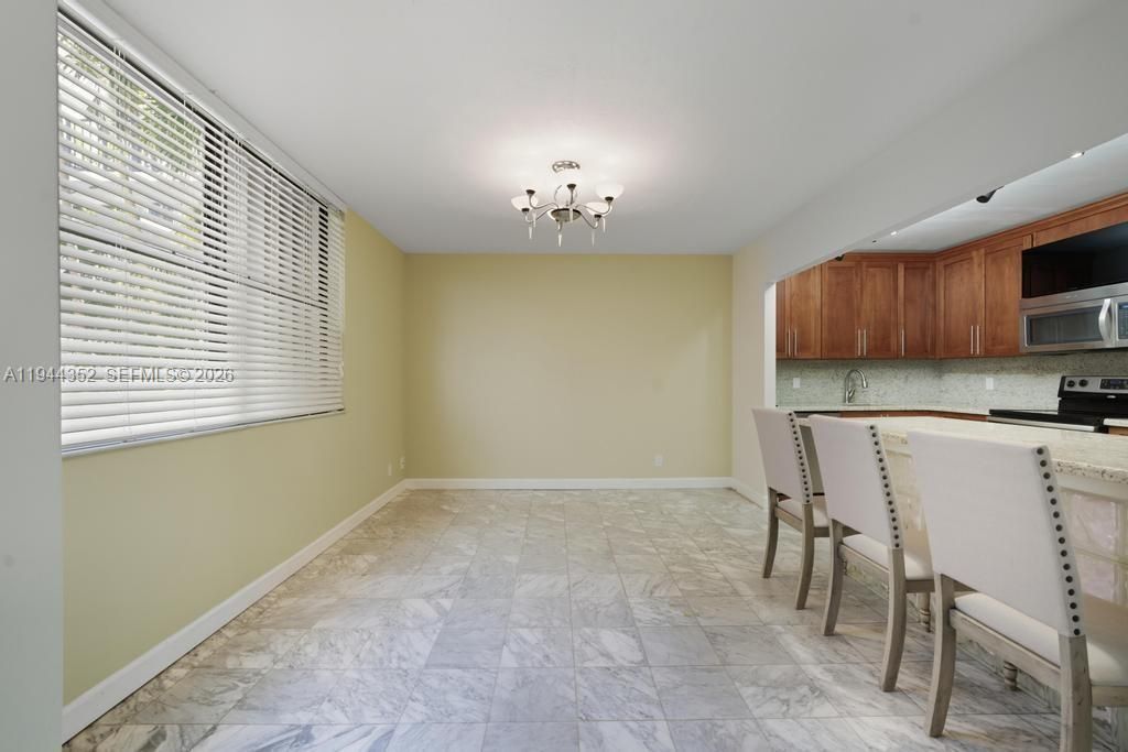 3350 NE 192nd St, Unit 2K-B, Aventura, FL 33180 Photo