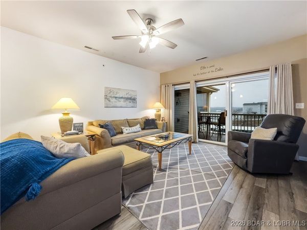418 Regatta Bay Drive, Unit 4C, Lake Ozark, MO 65049