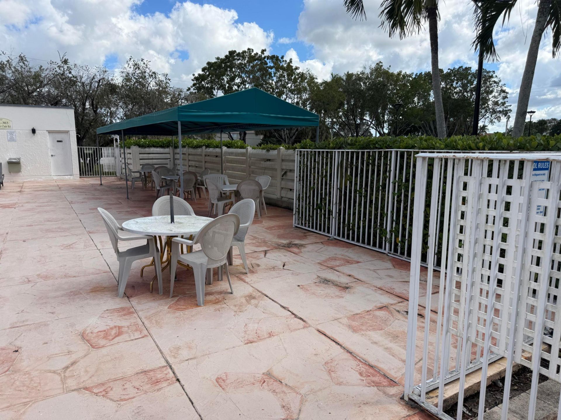399 Lakeview Drive, Unit 202, Weston, FL 33326 Photo