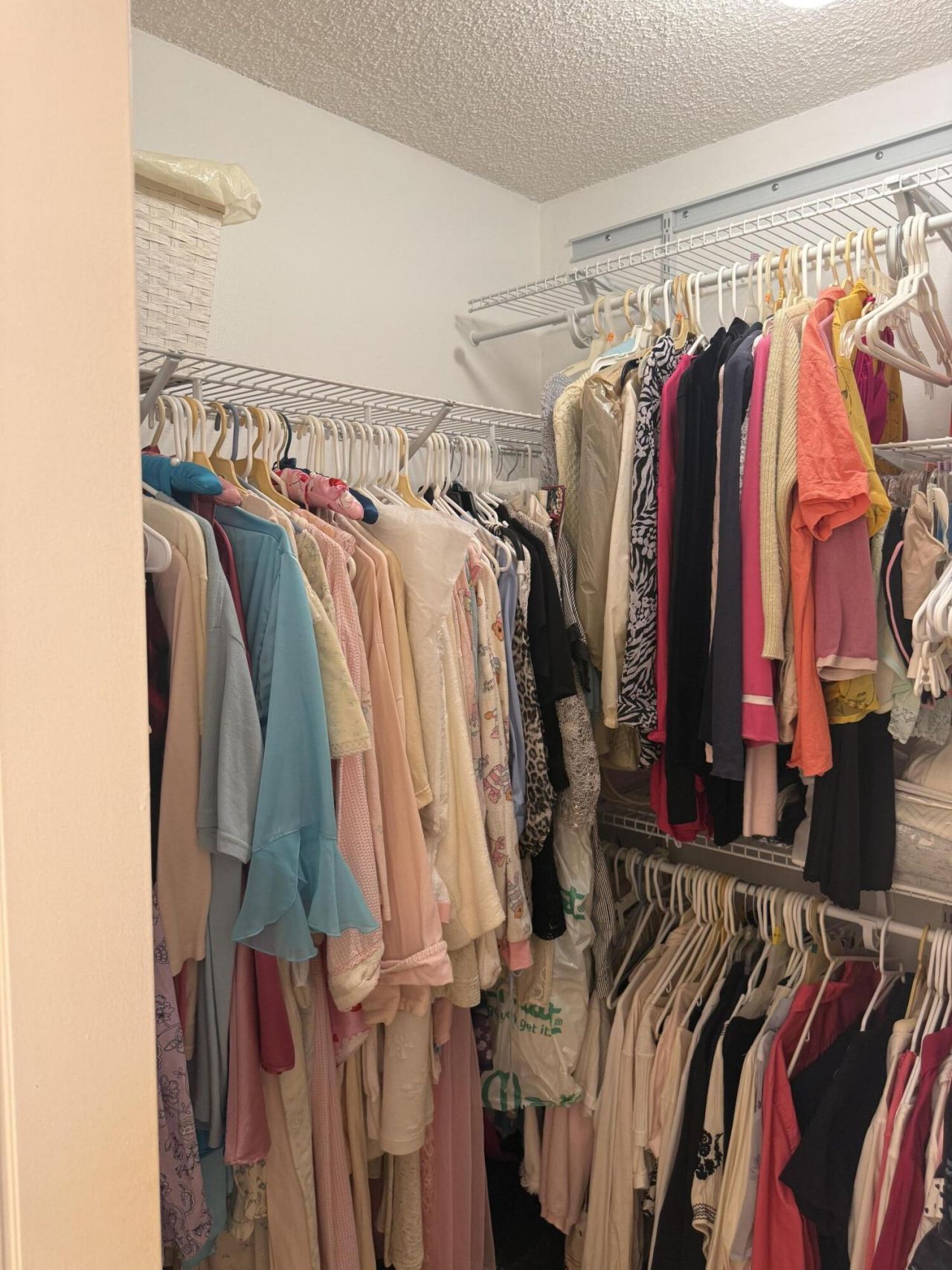 399 Lakeview Drive, Unit 202, Weston, FL 33326 Photo