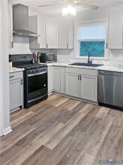 20237 Sheffield Place, South Chesterfield, VA 23803 Main Photo