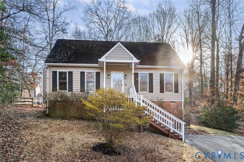 6903 Whistlers Cove Drive, Chesterfield, VA 23112 Main Photo