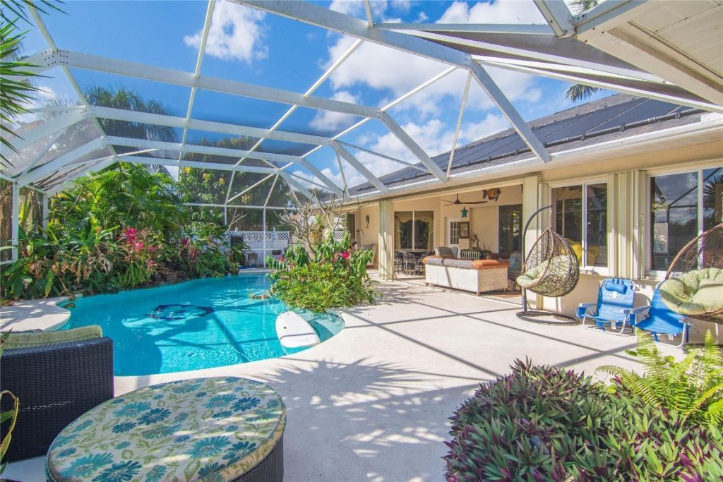 460 NE Cornwall Ave, Port Saint Lucie, FL 34983 Photo