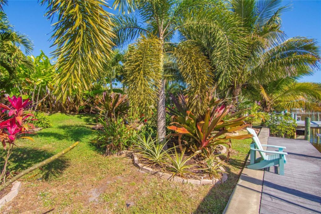 460 NE Cornwall Ave, Port Saint Lucie, FL 34983 Photo