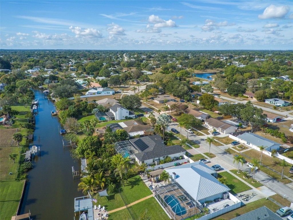 460 NE Cornwall Ave, Port Saint Lucie, FL 34983 Photo