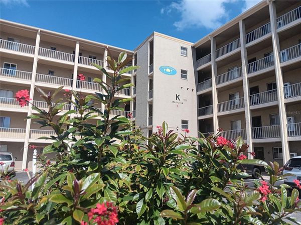 3774 LAKE BAYSHORE DRIVE, Unit k518, BRADENTON, FL 34205