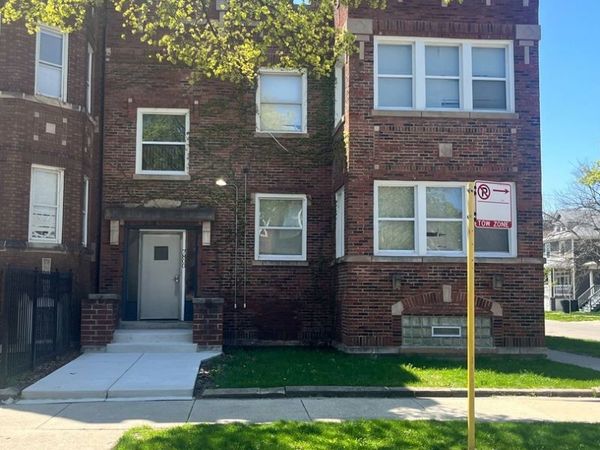 7800 S Burnham Avenue, Unit 1W, Chicago, IL 60649