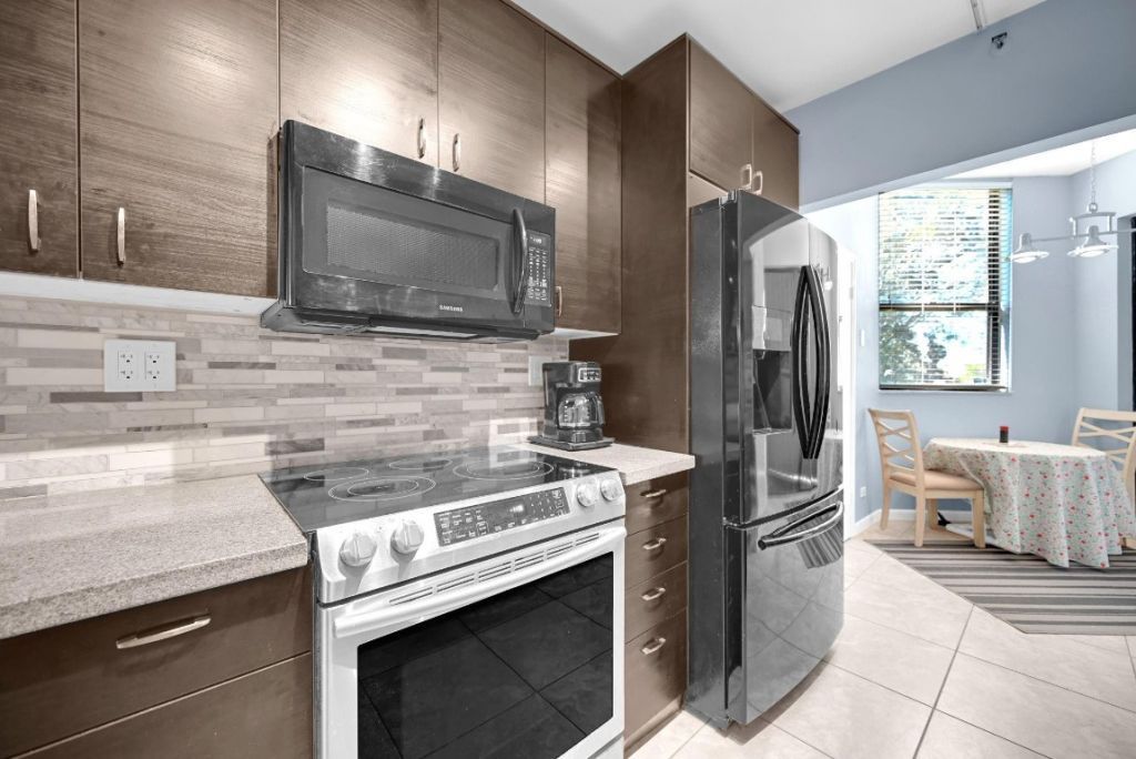 7200 Radice Court, Unit 107, Lauderhill, FL 33319 Photo