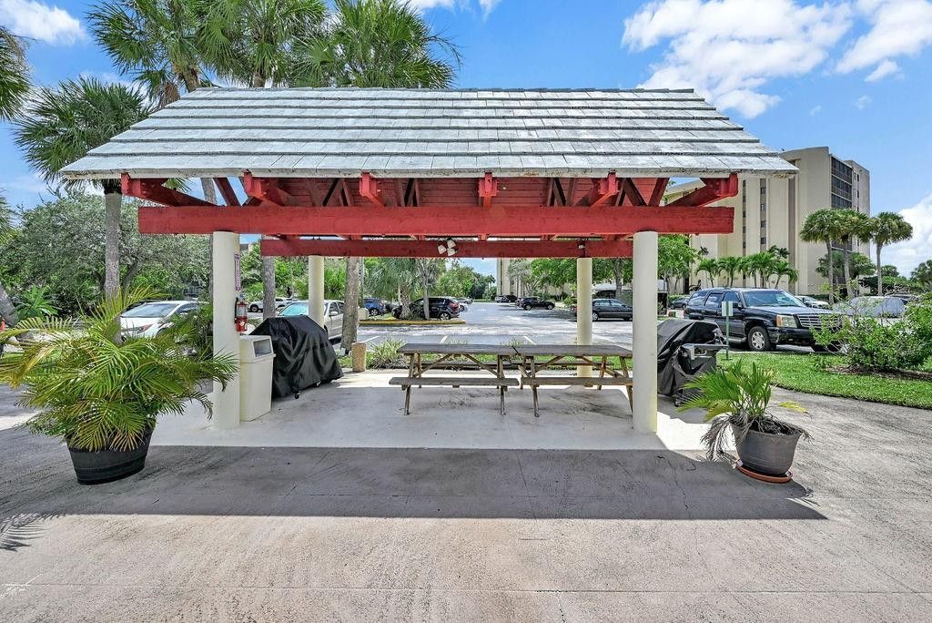 7200 Radice Court, Unit 107, Lauderhill, FL 33319 Photo