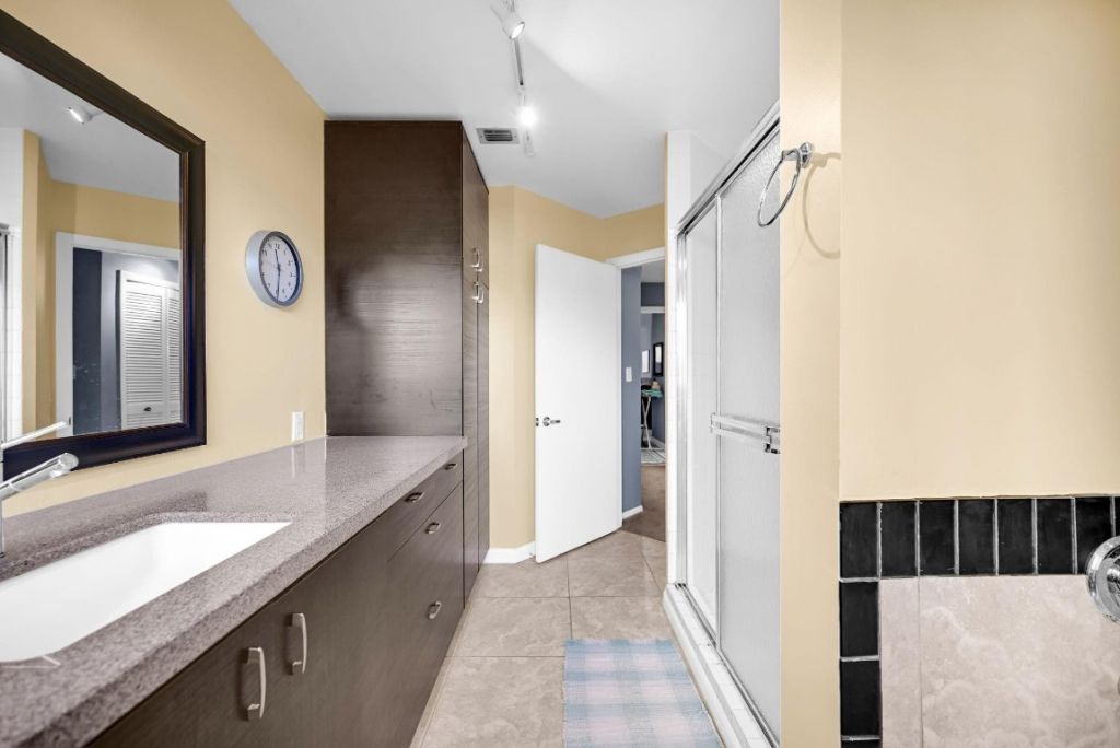 7200 Radice Court, Unit 107, Lauderhill, FL 33319 Photo