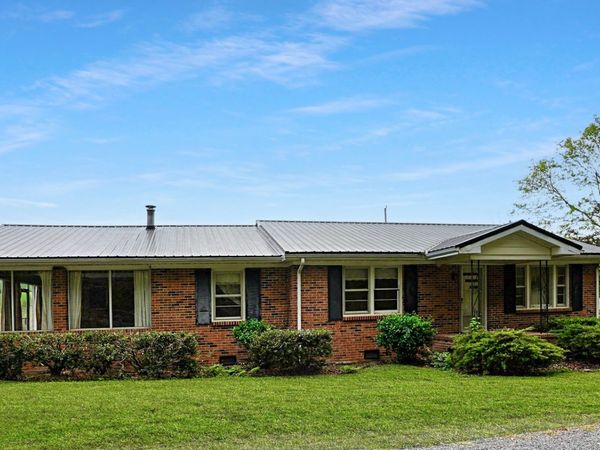 460 Honey Fork Rd, Indian Mound, TN 37079