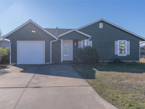 8912 NE 46th Street, Spencer, OK 73084