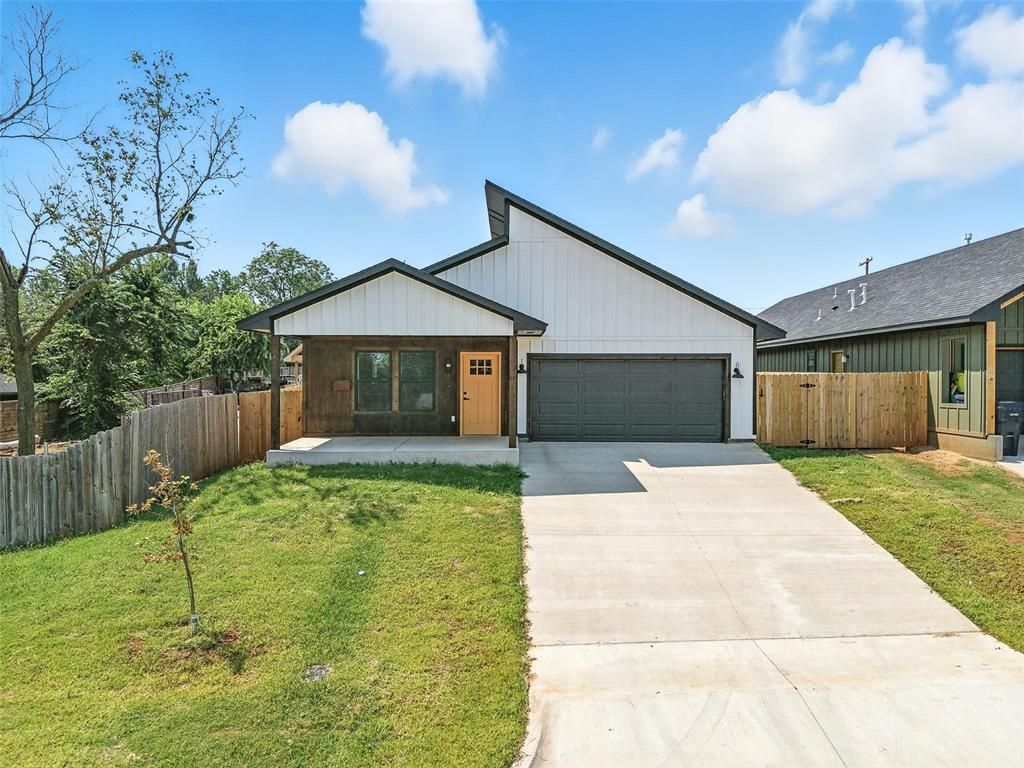 604 SE 27th Street, Oklahoma City, OK 73129 Main Photo