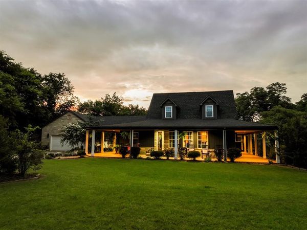 1301 E Rock Creek Road, Tuttle, OK 73089