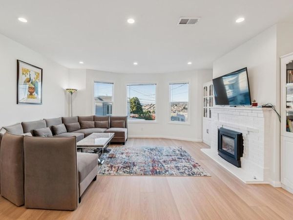 1119 1119 Hanover ST, Daly City, CA 94014