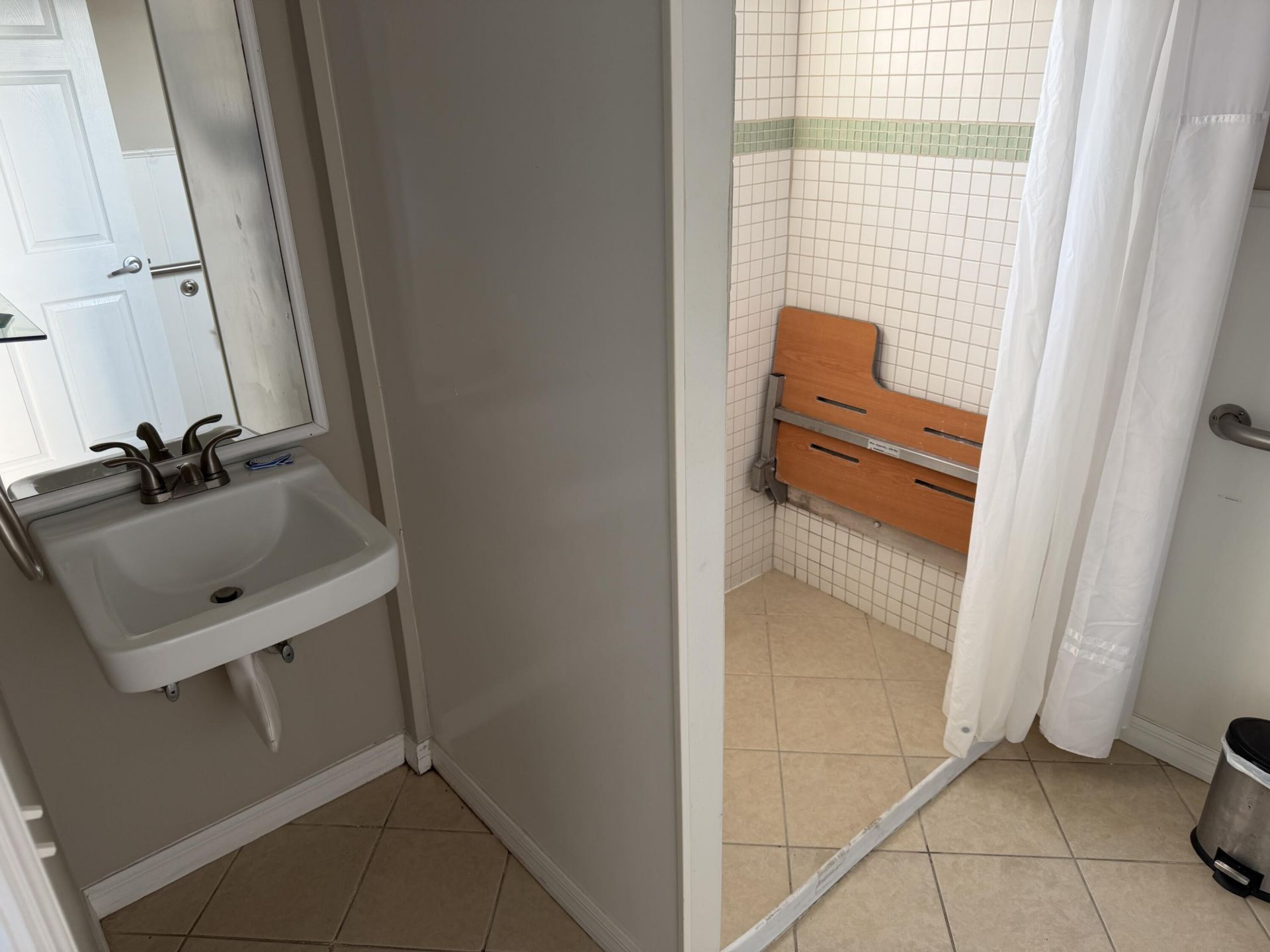 3350 NE Indian River Drive, Jensen Beach, FL 34957 Photo