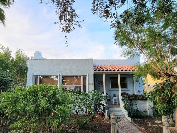 717 Macy Street, West Palm Beach, FL 33405