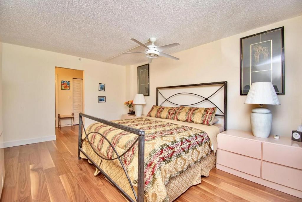 3912 S Ocean Boulevard, Unit 205, Highland Beach, FL 33487 Photo