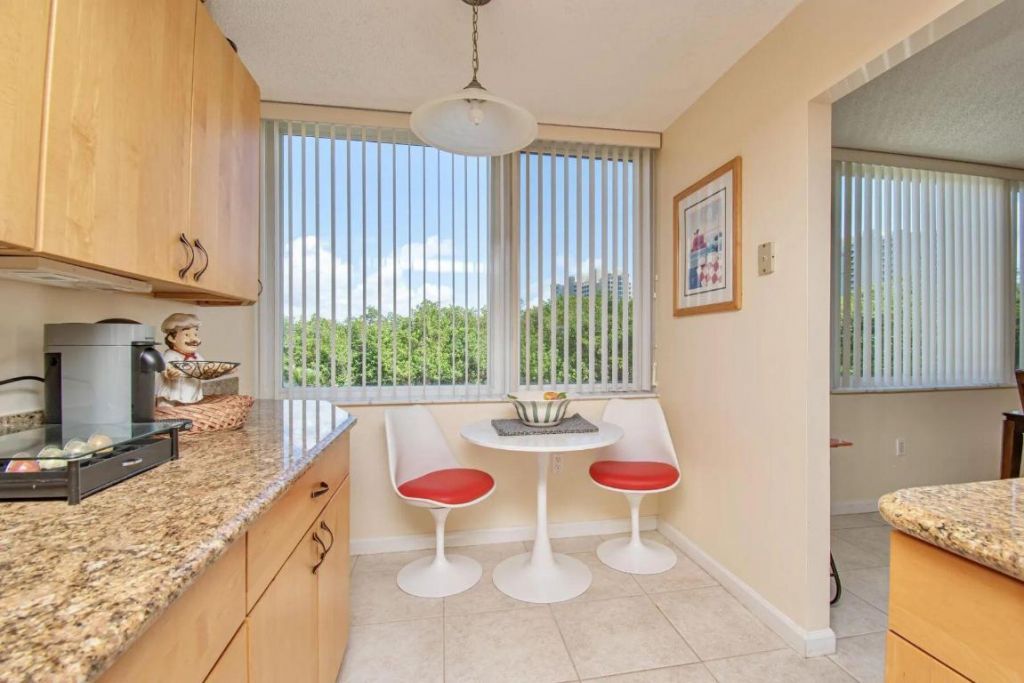 3912 S Ocean Boulevard, Unit 205, Highland Beach, FL 33487 Photo
