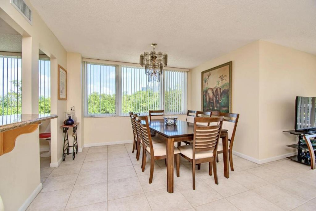 3912 S Ocean Boulevard, Unit 205, Highland Beach, FL 33487 Photo